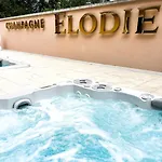 La Demeure D'elodie Apartment