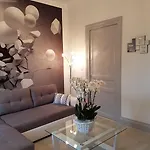 La Demeure D'elodie Apartment