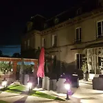 La Demeure D'elodie Apartment *