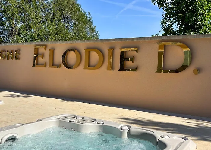 La Demeure D'elodie Apartment